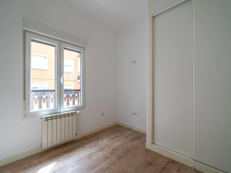 FULLY RENOVATED APARTMENT IN PALACIO, MADRID