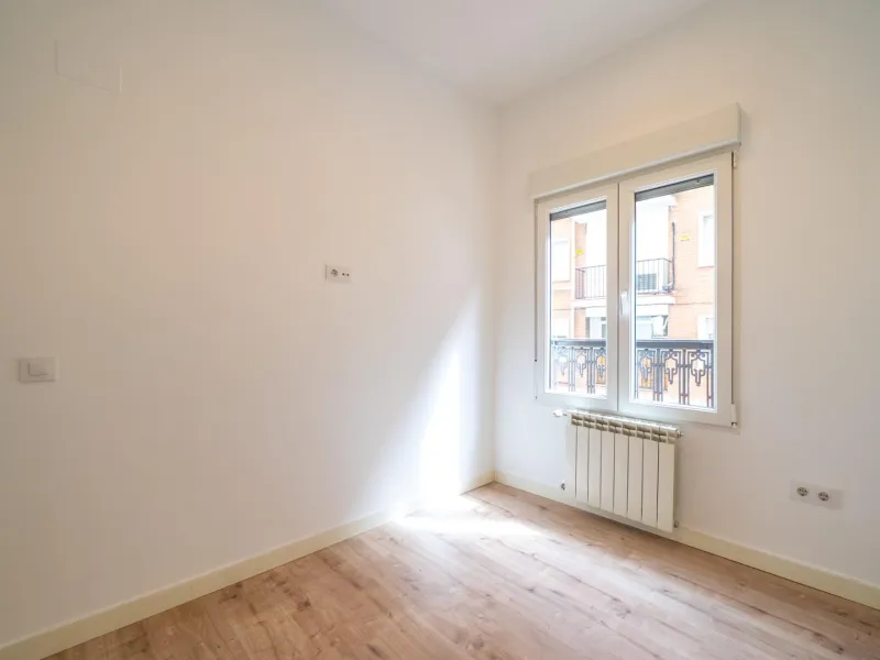 FULLY RENOVATED APARTMENT IN PALACIO, MADRID