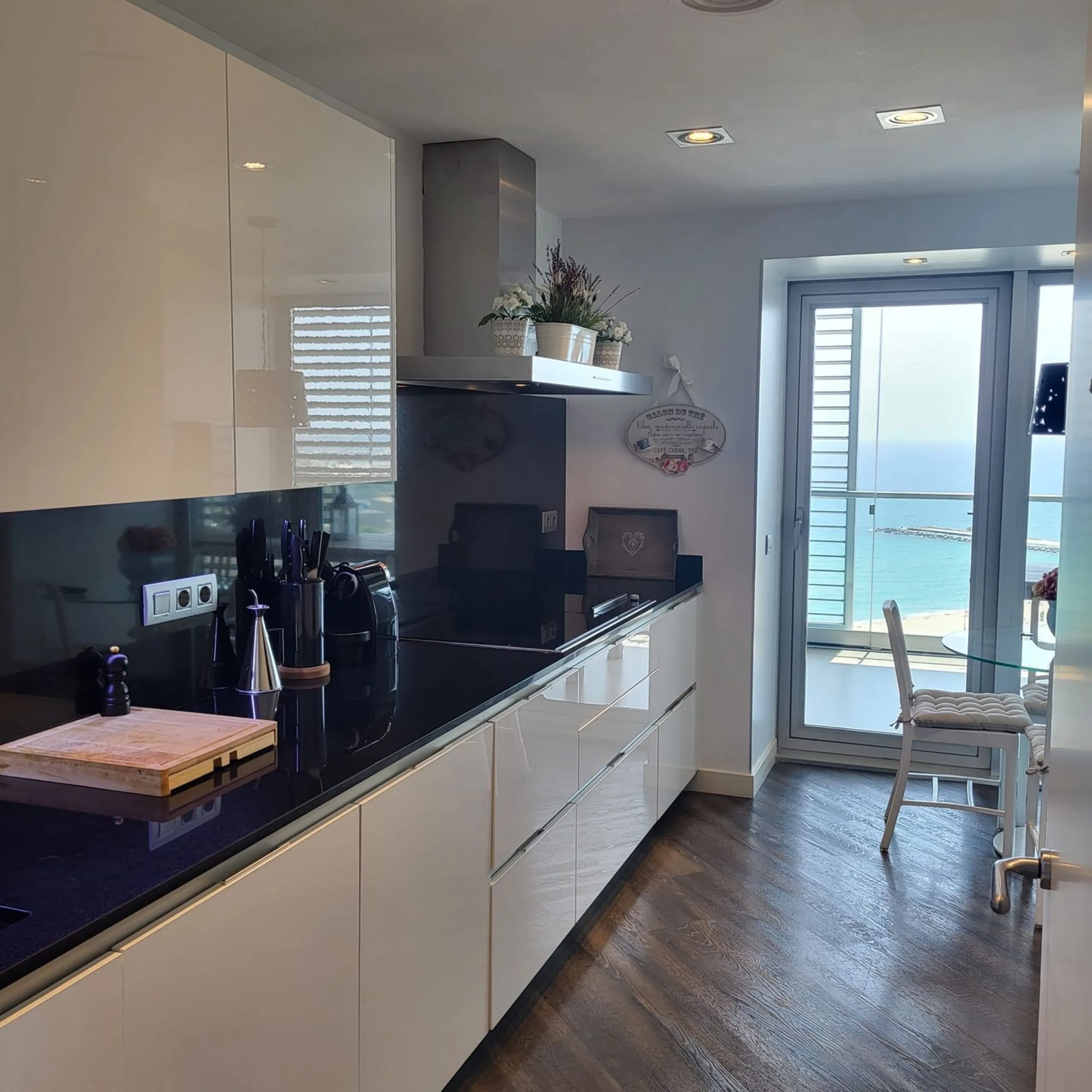 Luxury Sea-Front Apartment with Panoramic Terrace – Diagonal Mar, Barcelona