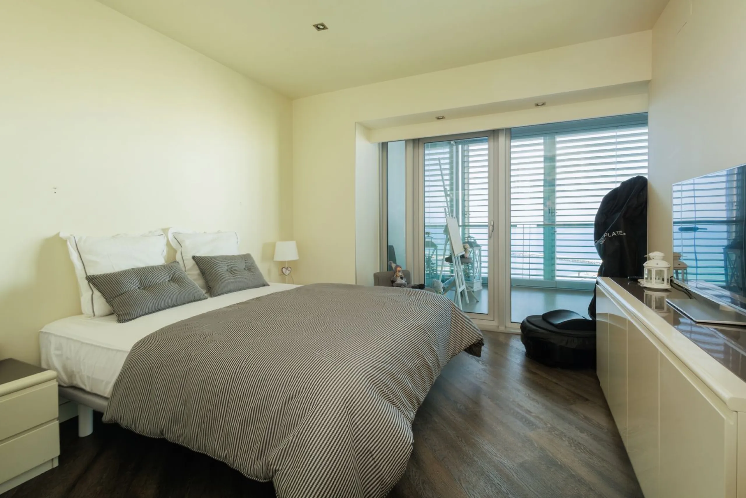 Luxury Sea-Front Apartment with Panoramic Terrace – Diagonal Mar, Barcelona