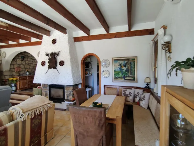 🌿☀️ Encantadora villa independiente en Moraira – amplitud, calidez y estilo mediterráneo ☀️🌿