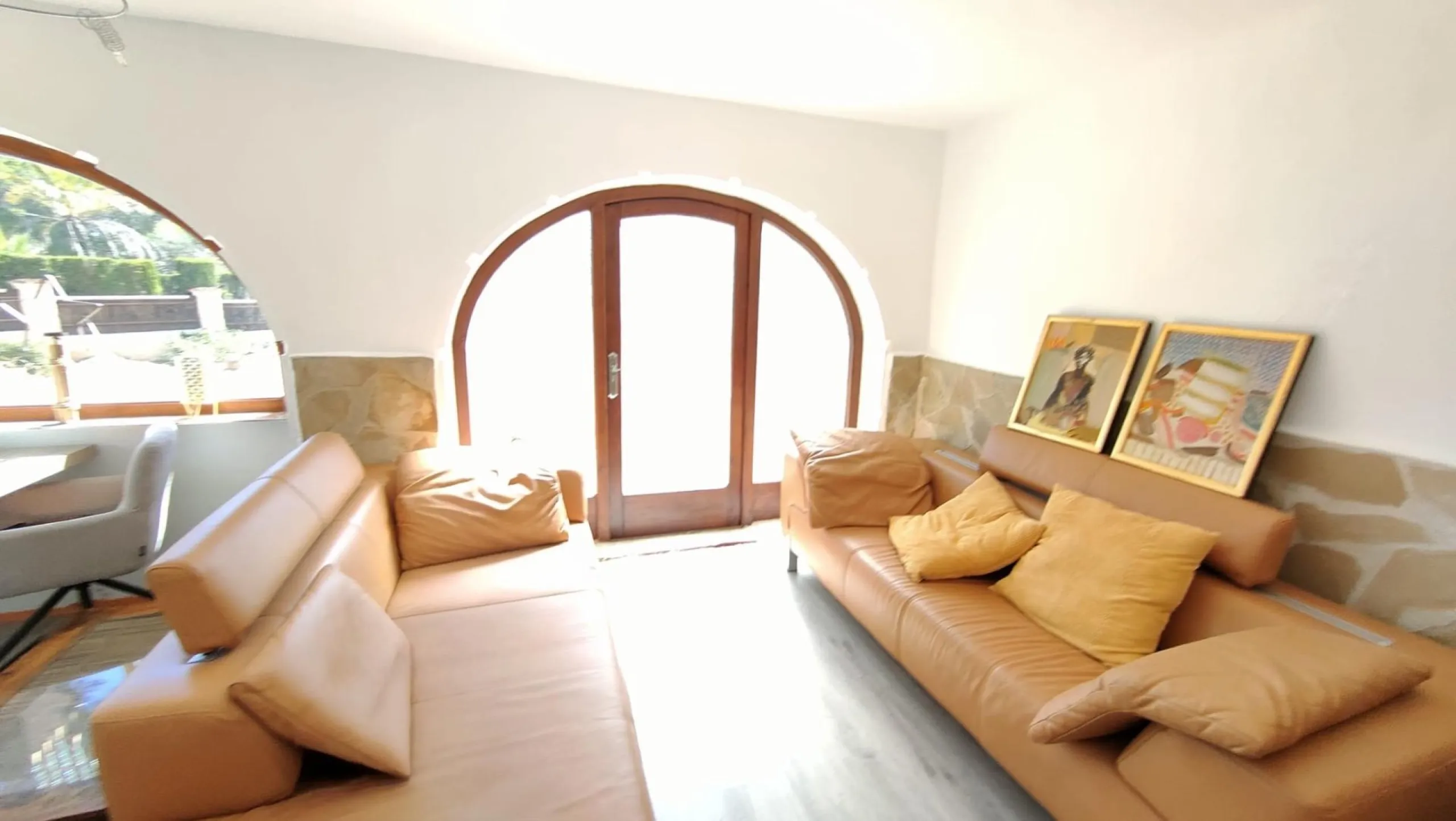 🌿☀️ Encantadora villa independiente en Moraira – amplitud, calidez y estilo mediterráneo ☀️🌿