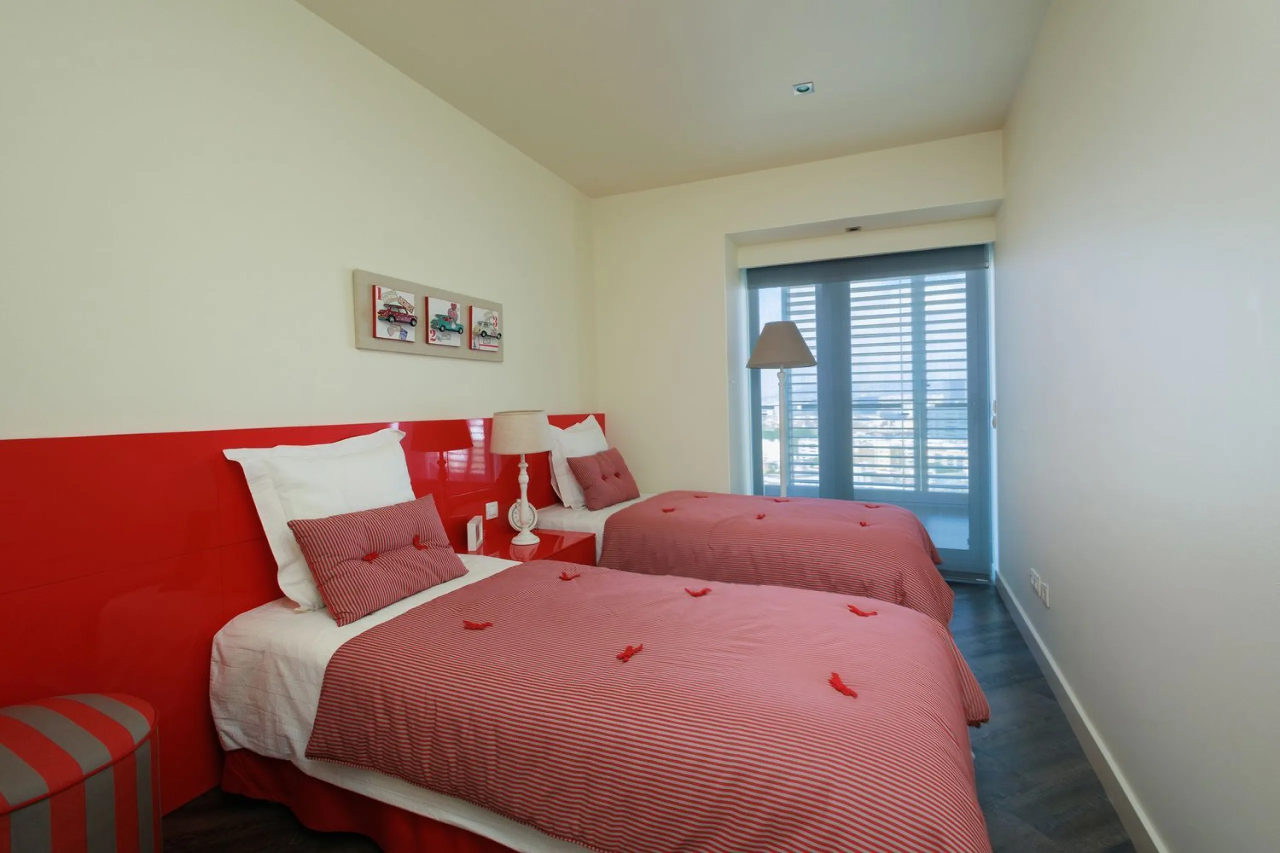 Luxury Sea-Front Apartment with Panoramic Terrace – Diagonal Mar, Barcelona