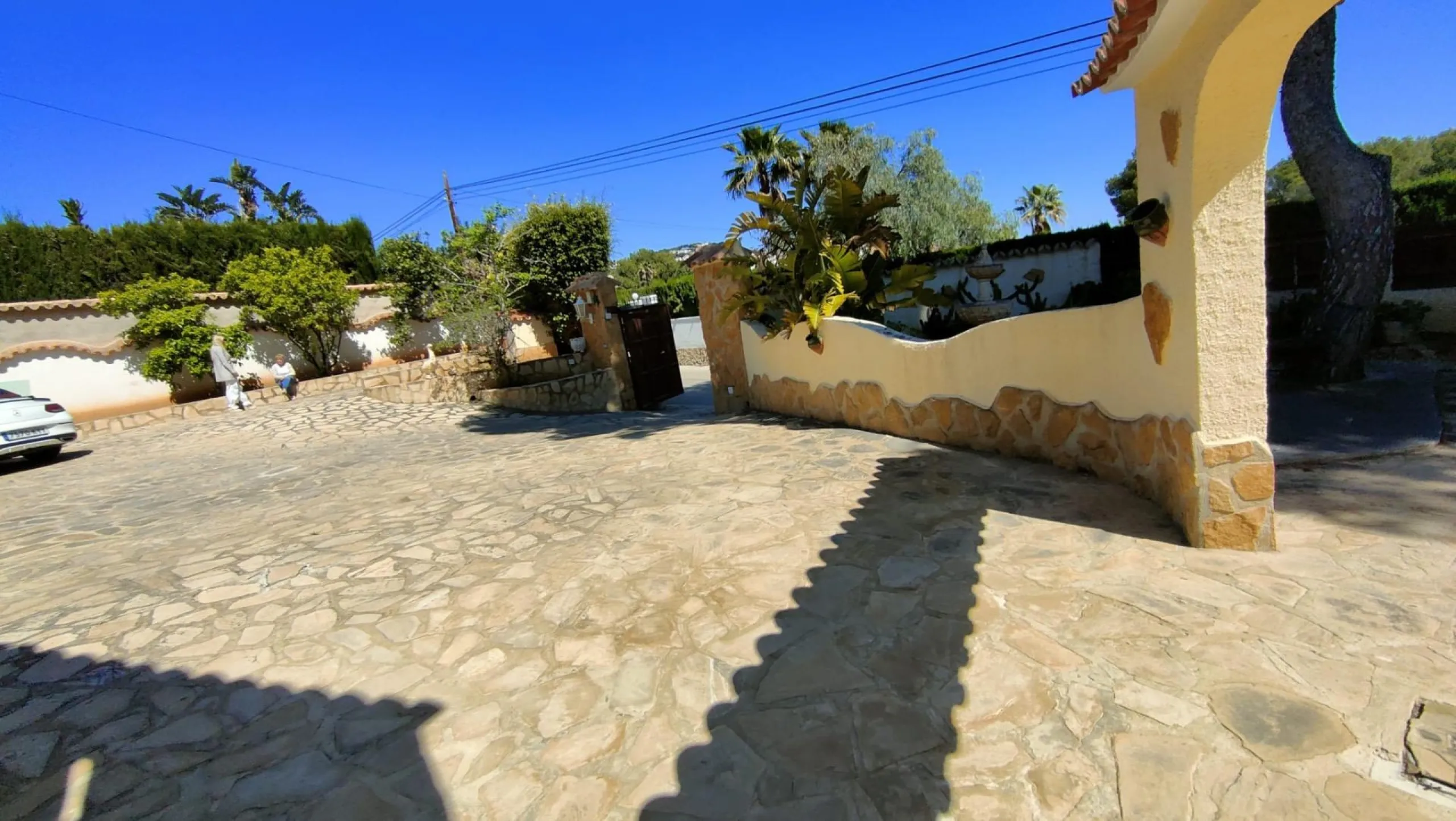 🌿☀️ Encantadora villa independiente en Moraira – amplitud, calidez y estilo mediterráneo ☀️🌿