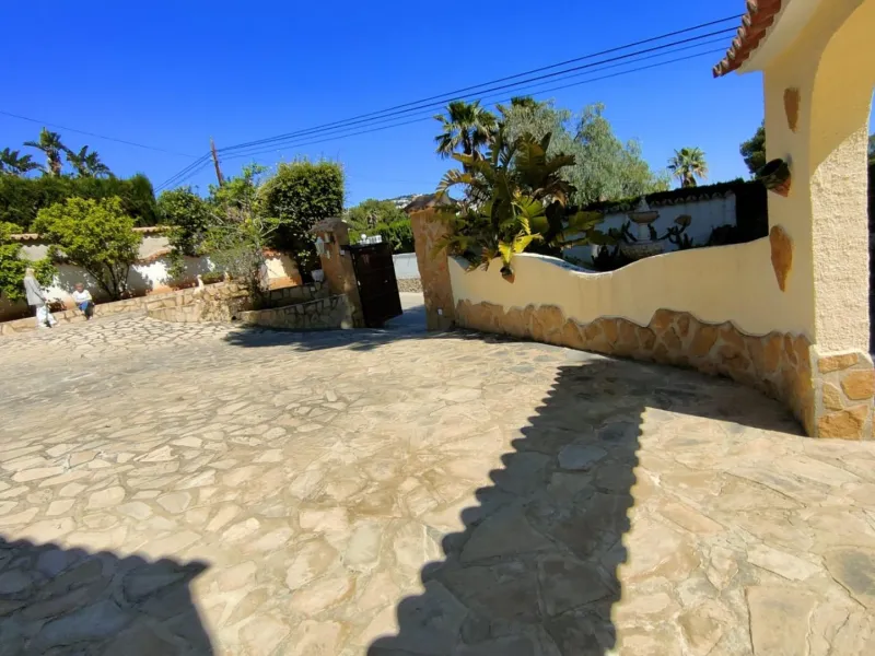 🌿☀️ Encantadora villa independiente en Moraira – amplitud, calidez y estilo mediterráneo ☀️🌿