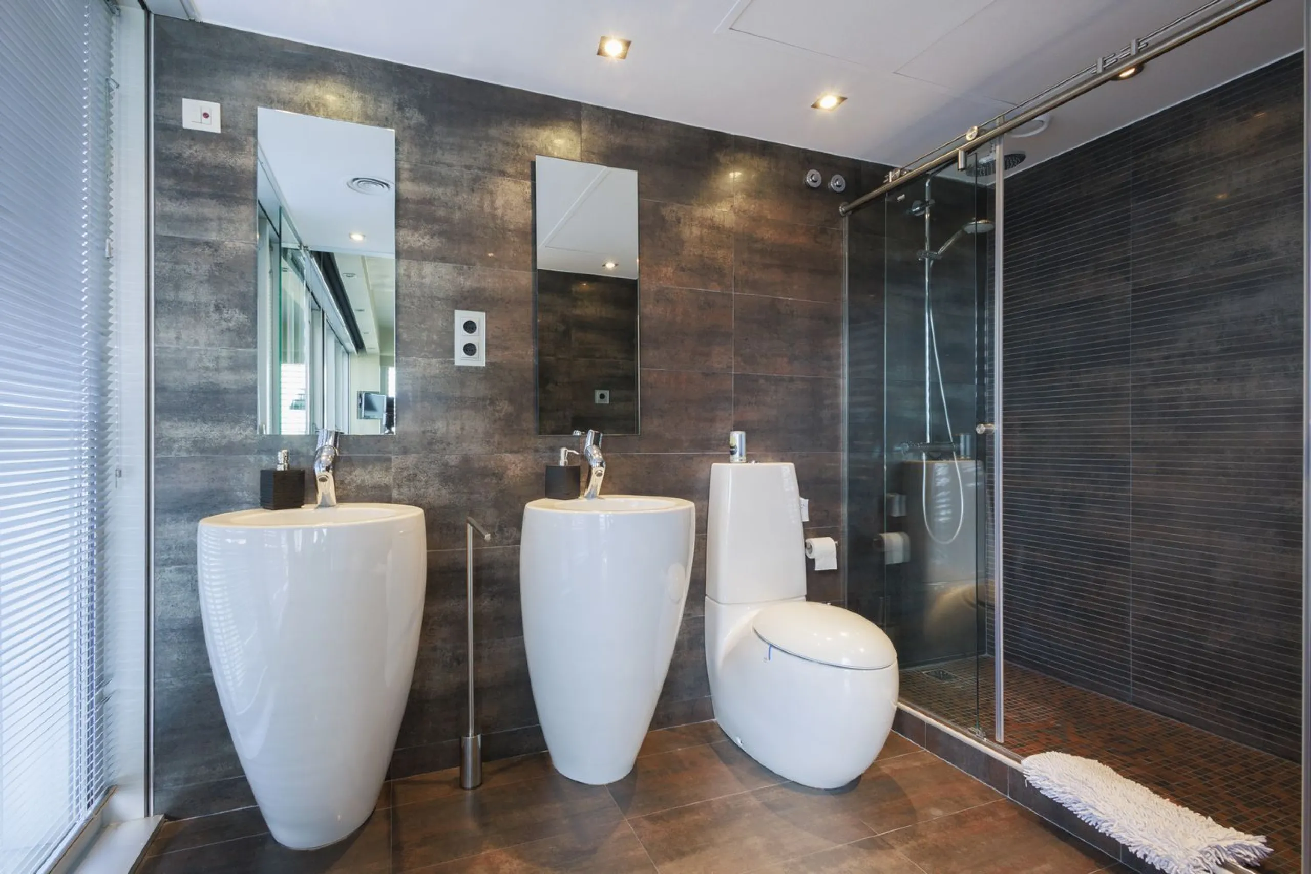 Luxury Sea-Front Apartment with Panoramic Terrace – Diagonal Mar, Barcelona