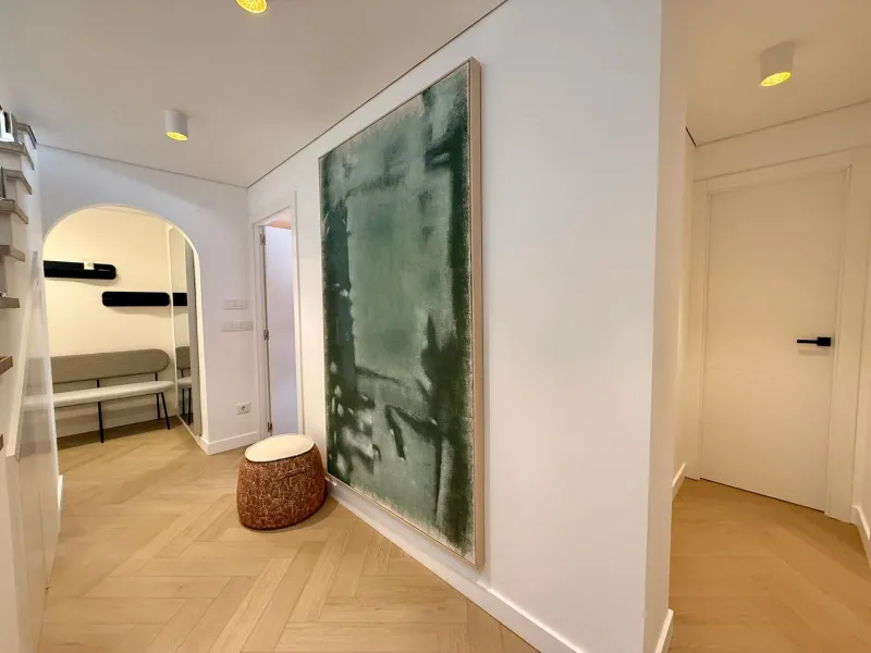 Ático dúplex con súper reforma, 4 dormitorios, piscina y terraza a 900 m del mar en Guardamar del Segura