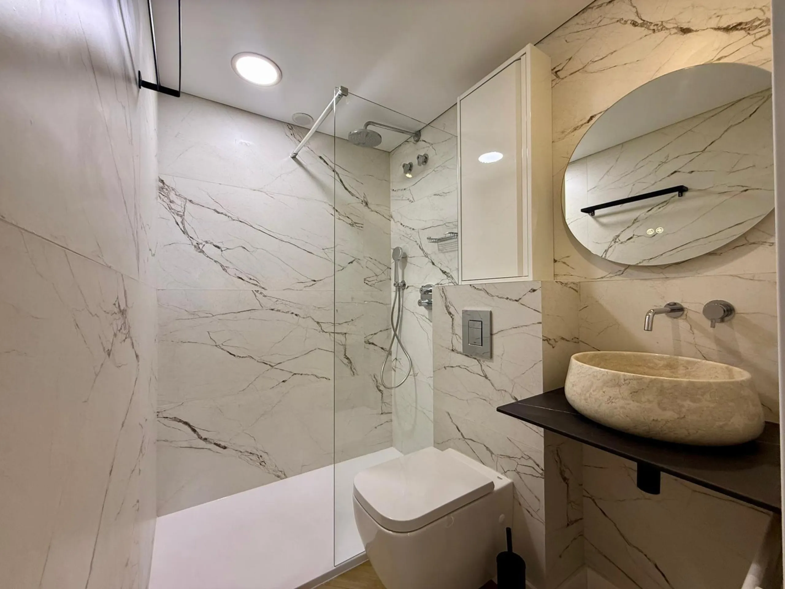 Ático dúplex con súper reforma, 4 dormitorios, piscina y terraza a 900 m del mar en Guardamar del Segura