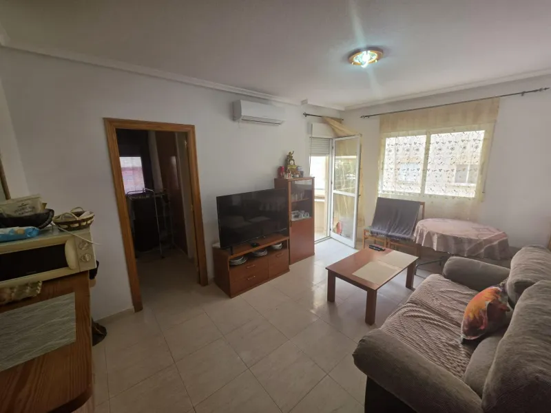 TORREVIEJA 3 BED 2 BATH TERRACE 136,000 €