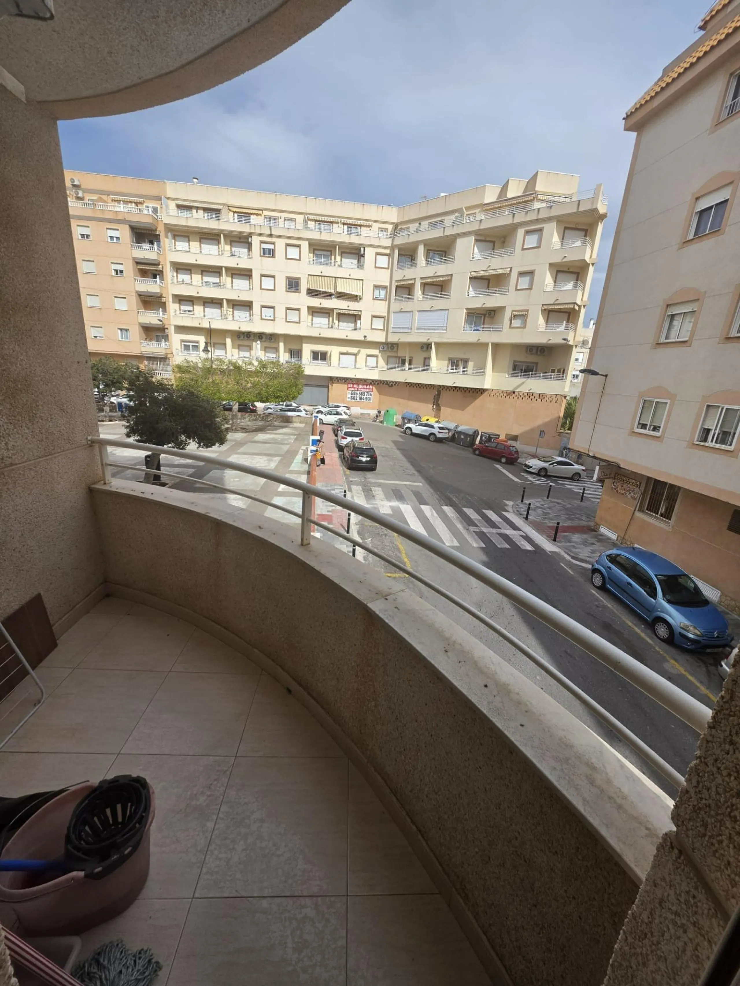 TORREVIEJA 3 HABS 2 BAÑOS TERRAZA 136.000 €