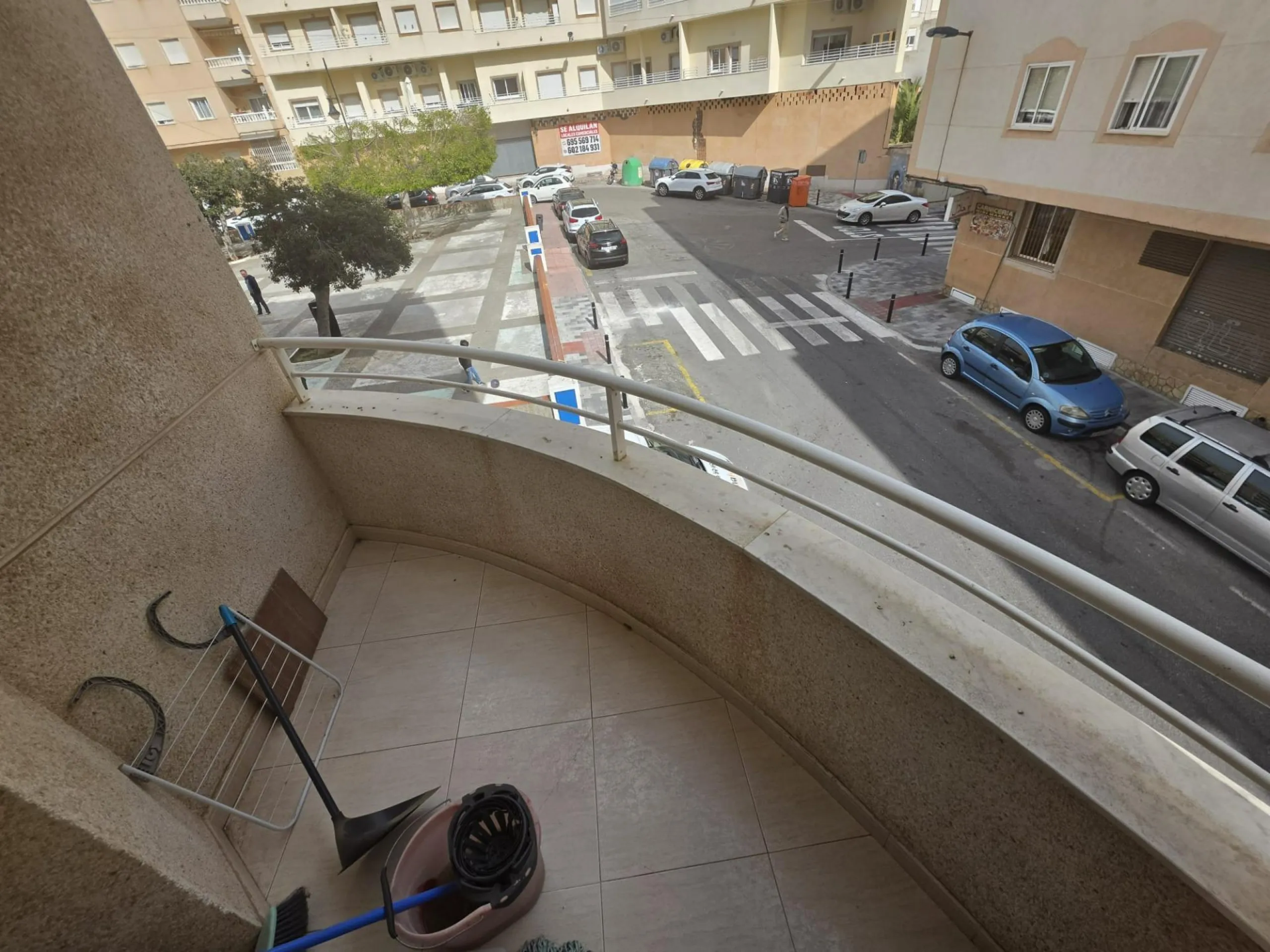 TORREVIEJA 3 HABS 2 BAÑOS TERRAZA 136.000 €
