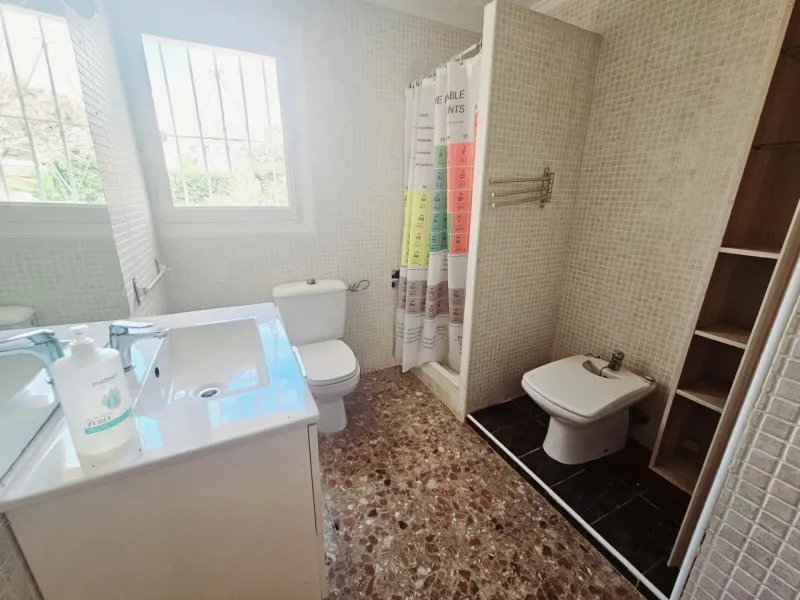 CHALET TO RENOVATE IN LOS BALCONES WITH TWO FLOORS