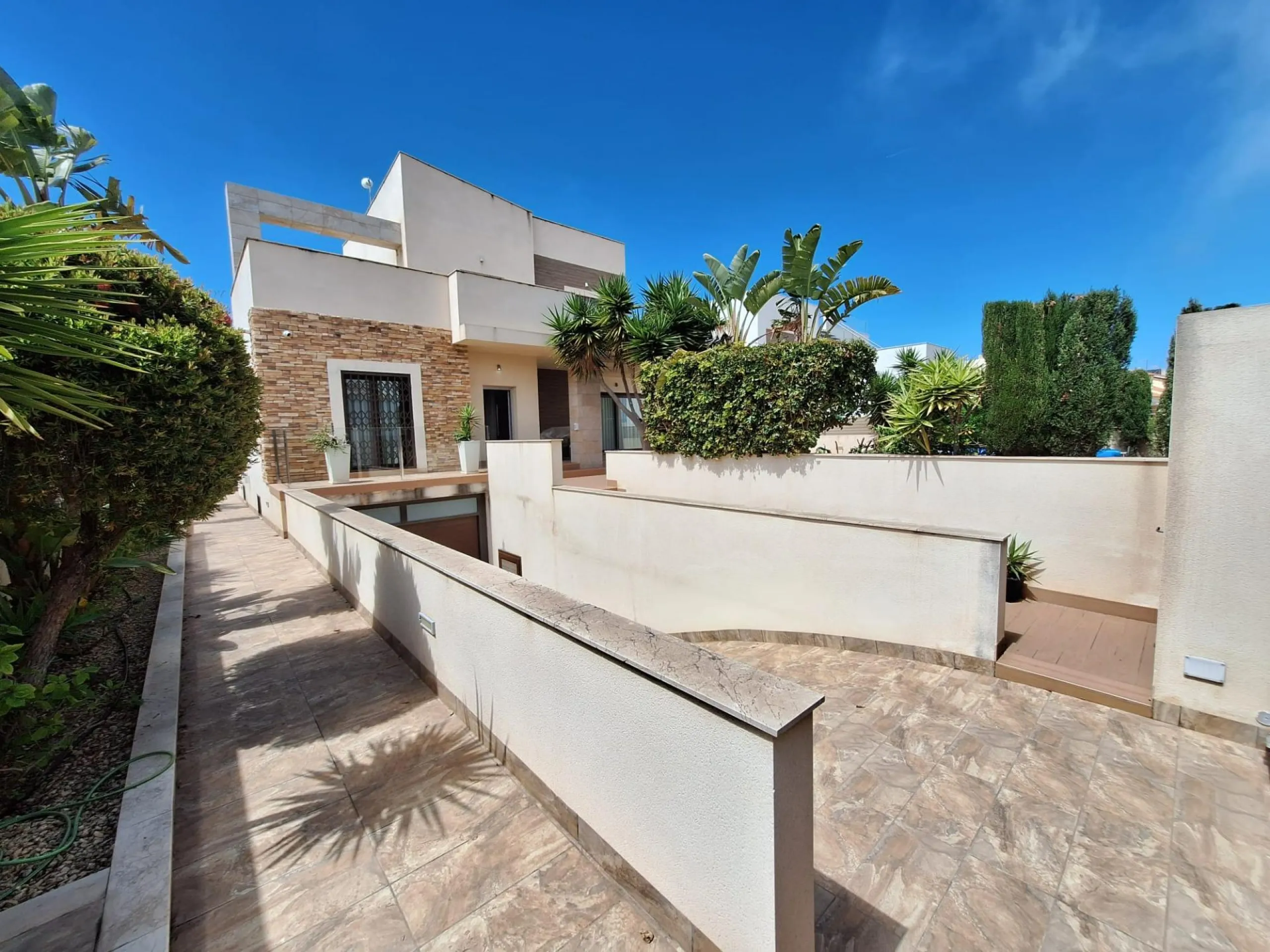 Exquisita Villa Moderna en Torreblanca, Torrevieja