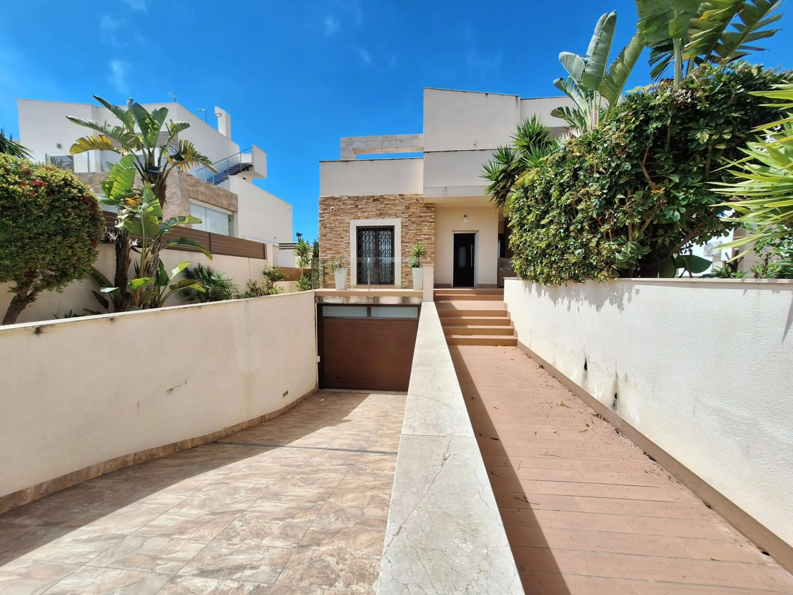 Exquisita Villa Moderna en Torreblanca, Torrevieja