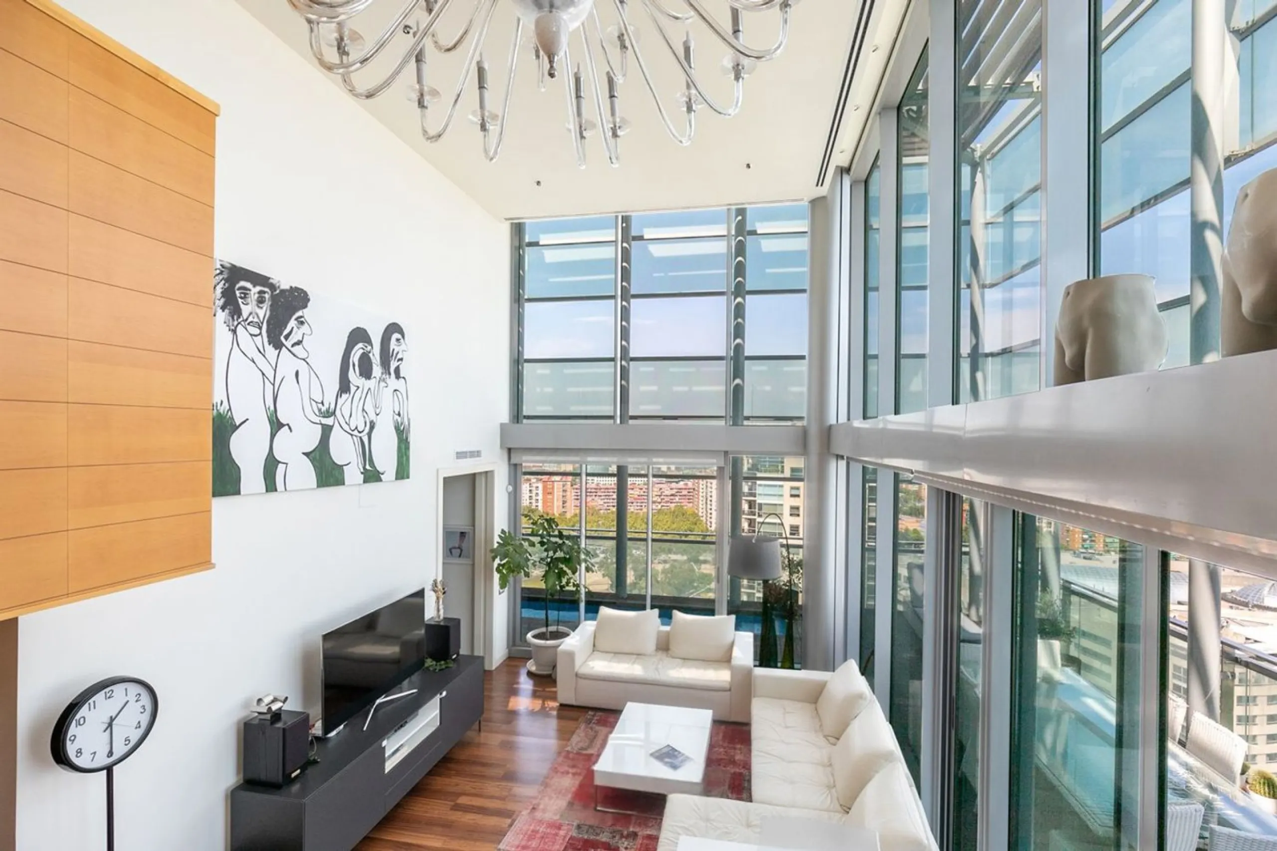 Ático con terraza, jacuzzi y vistas al mar en Diagonal Mar, Barcelona