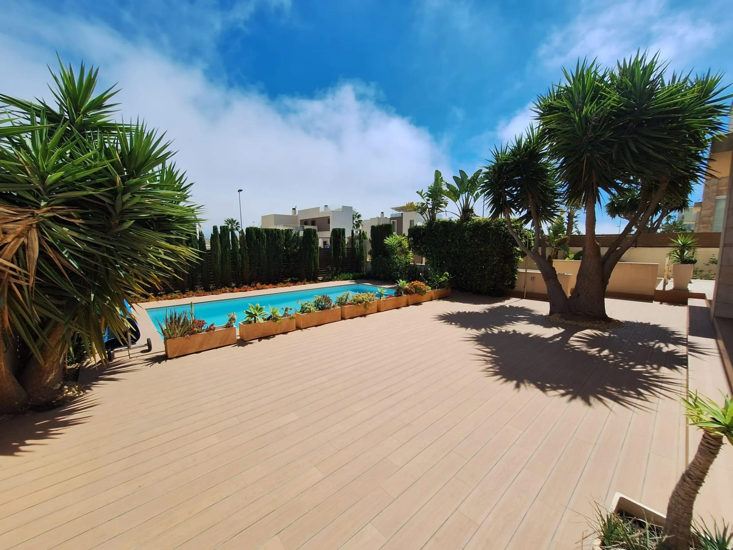Exquisita Villa Moderna en Torreblanca, Torrevieja
