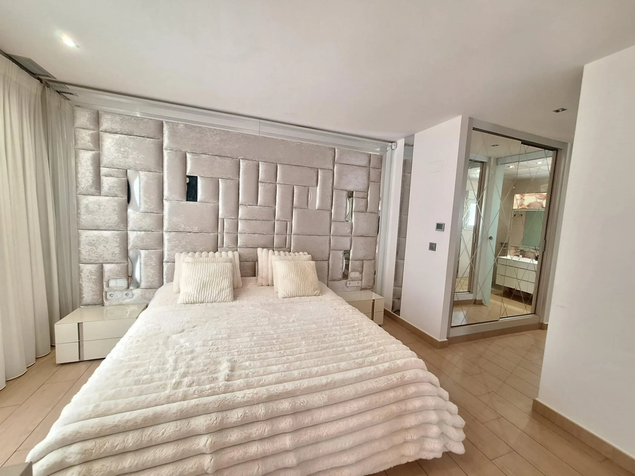 Exquisita Villa Moderna en Torreblanca, Torrevieja