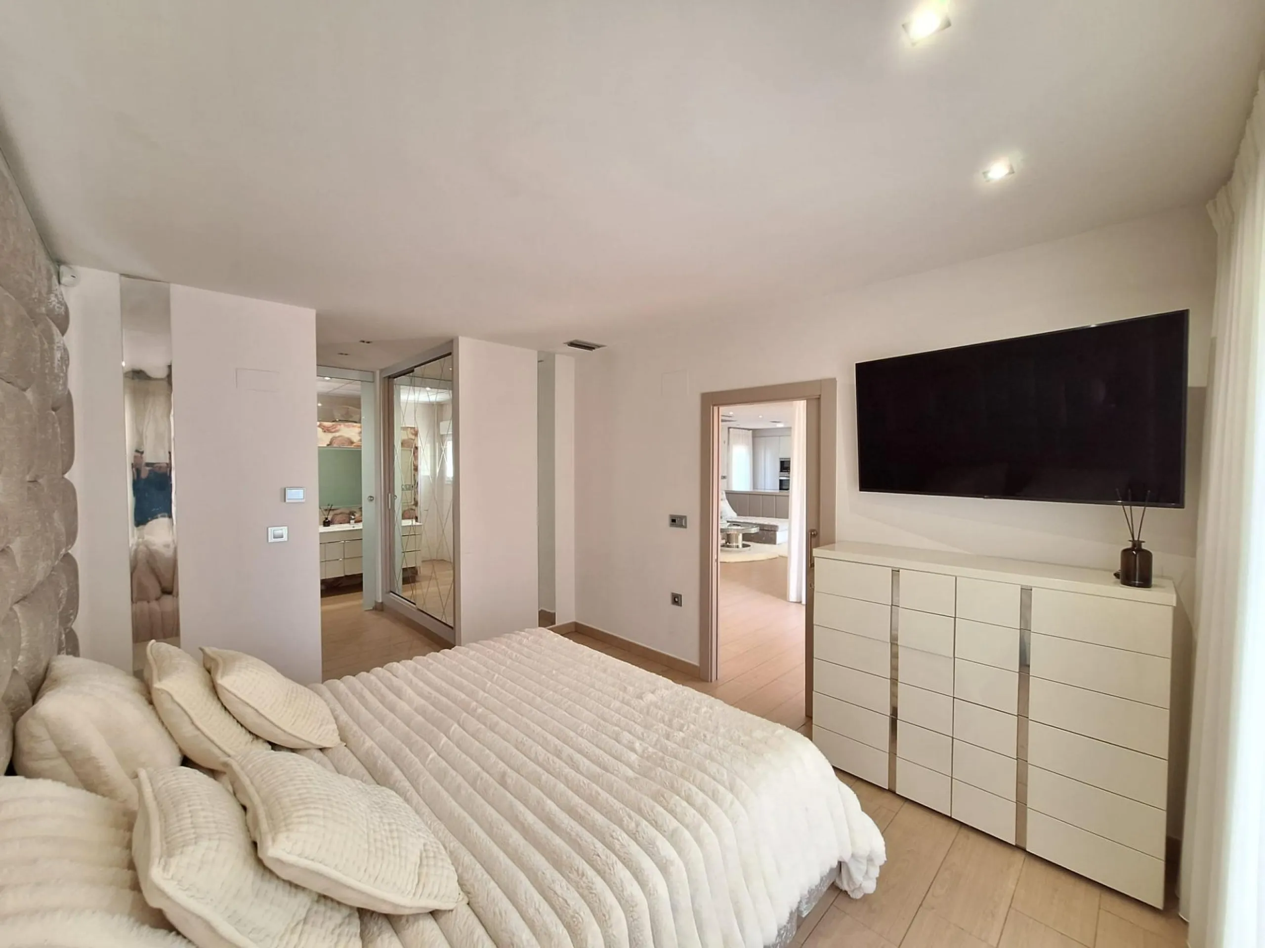 Exquisita Villa Moderna en Torreblanca, Torrevieja