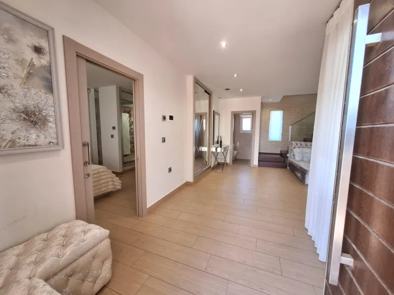 Exquisita Villa Moderna en Torreblanca, Torrevieja