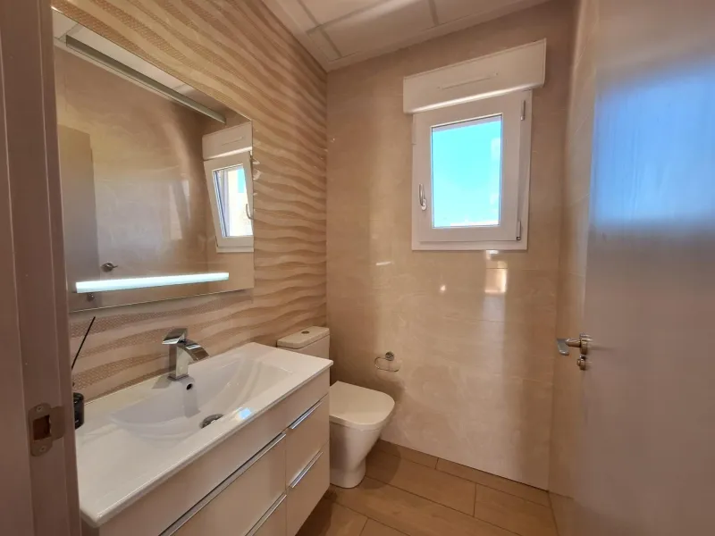 Exquisita Villa Moderna en Torreblanca, Torrevieja