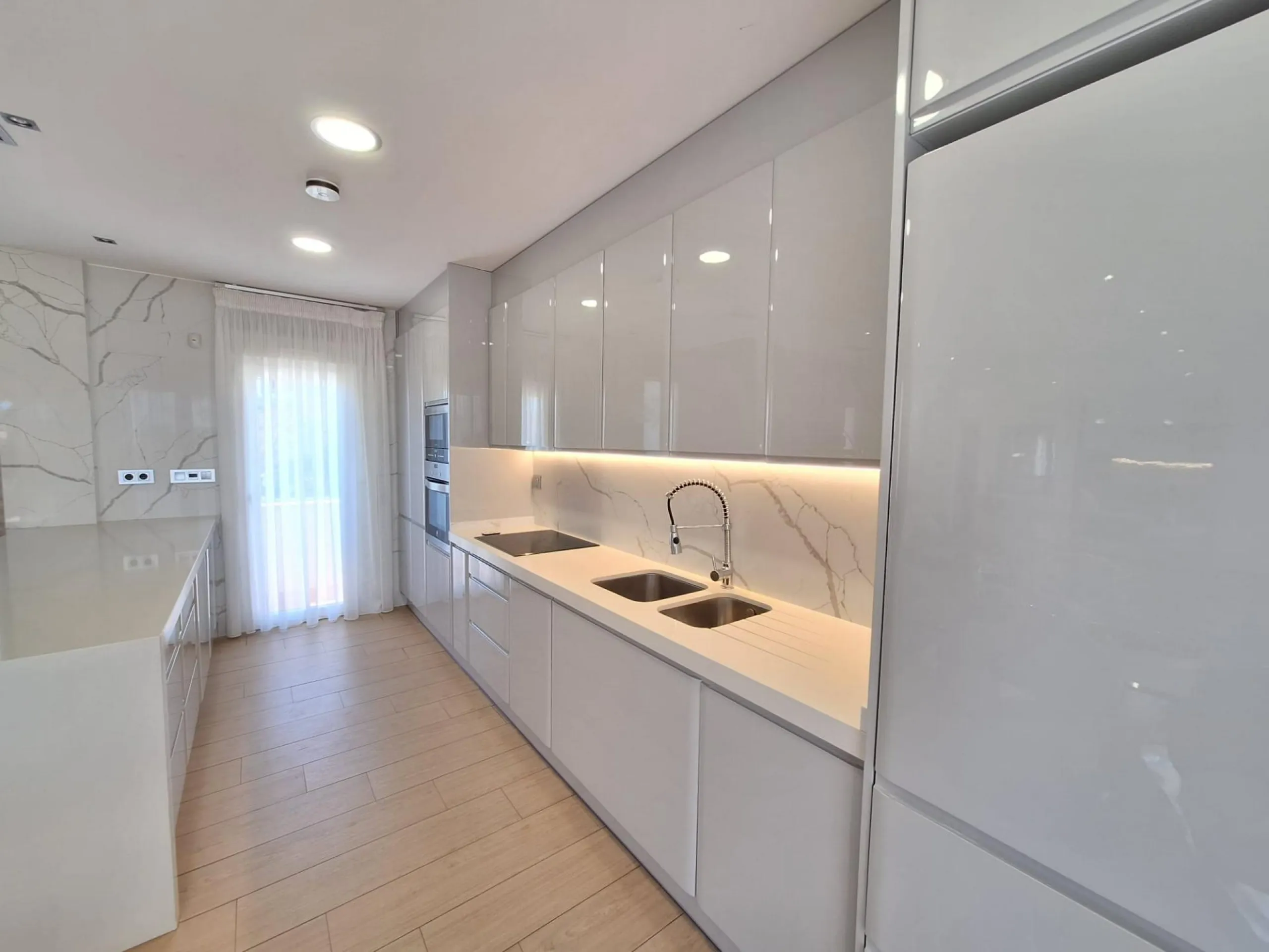 Exquisita Villa Moderna en Torreblanca, Torrevieja
