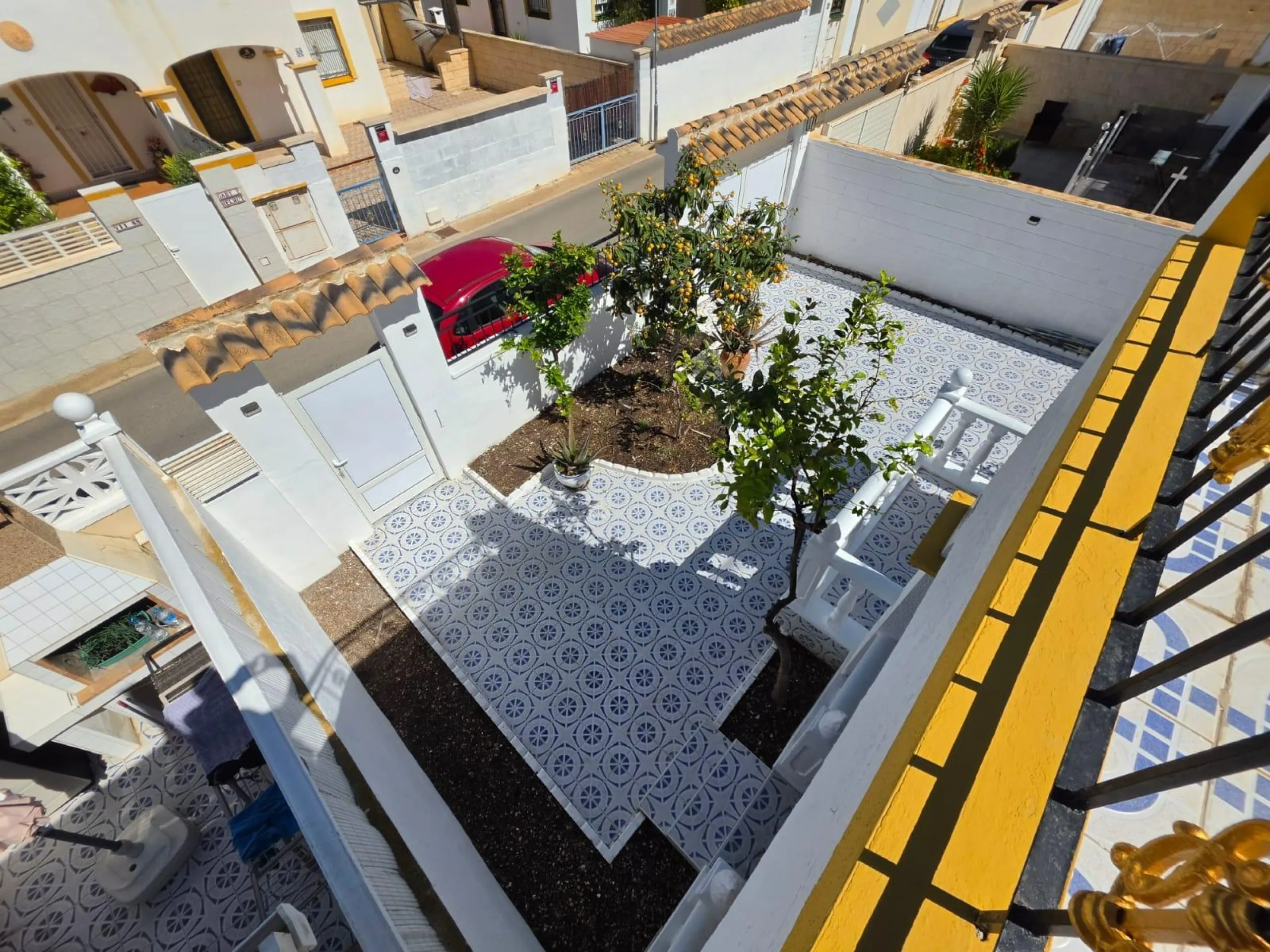 GREAT TOWNHOUSE, 3 BEDROOMS, 2 BATHROOMS, POOL