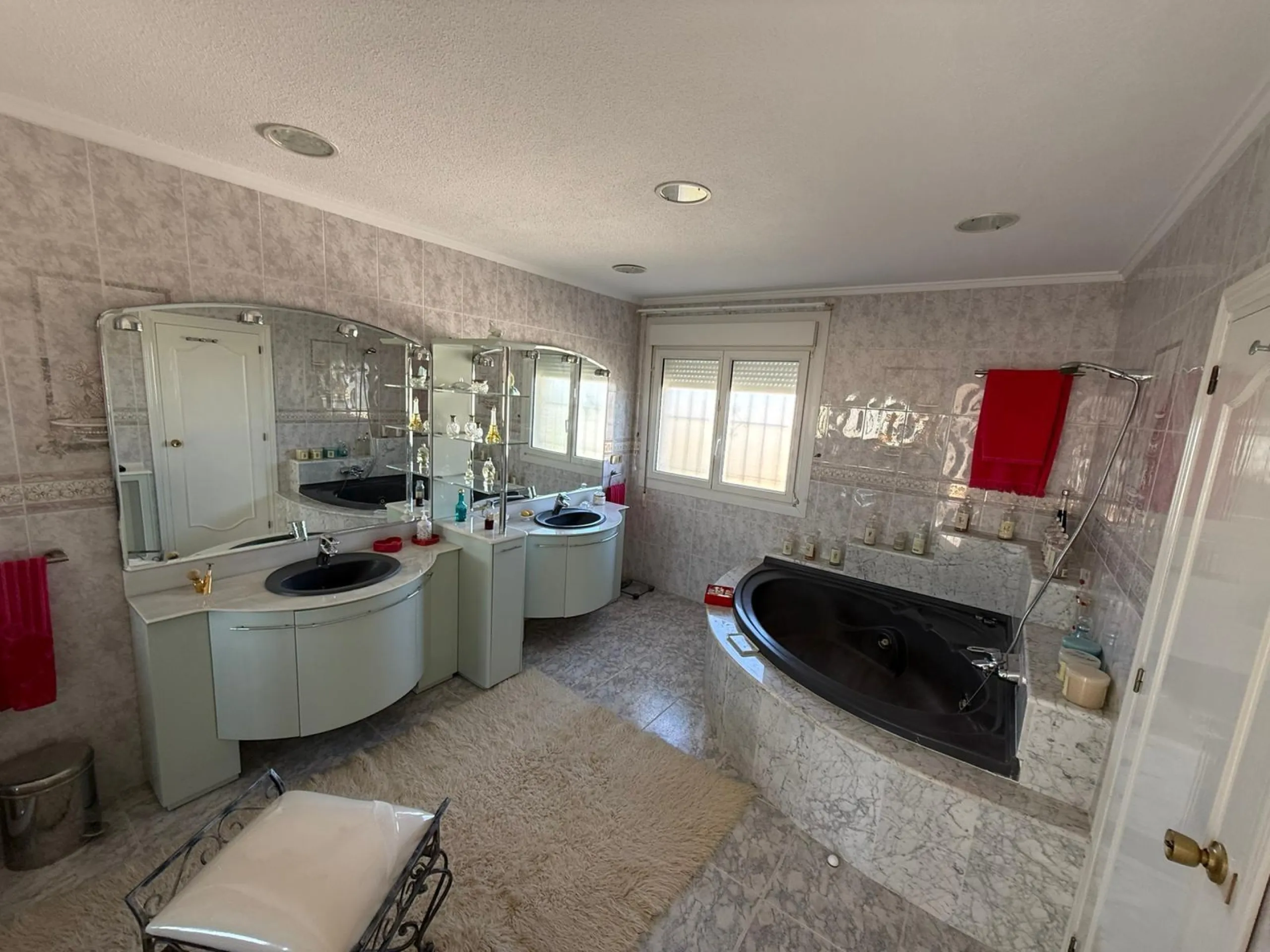 Spectacular Villa in Villamartin with Direct Sea Views