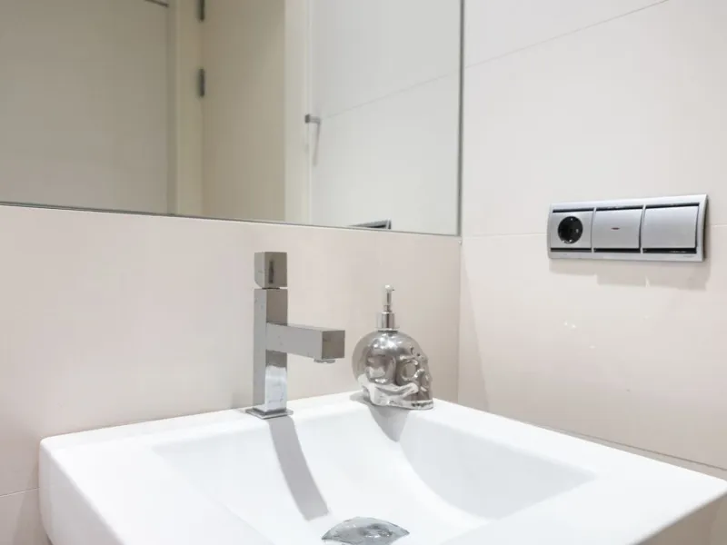 Ático con terraza, jacuzzi y vistas al mar en Diagonal Mar, Barcelona