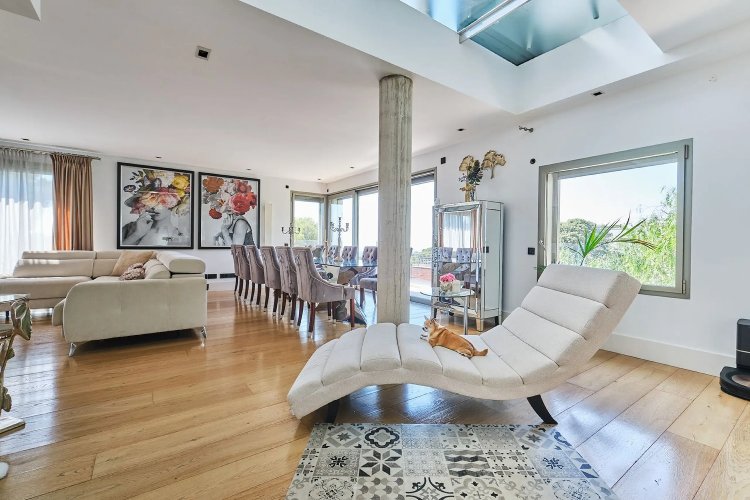 Luxury Villa with Terraces and Pool in Sarria, Barcelona