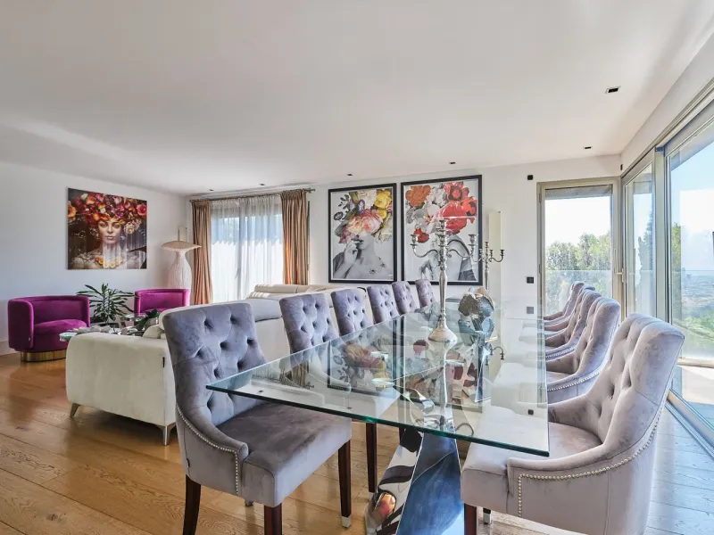 Luxury Villa with Terraces and Pool in Sarria, Barcelona