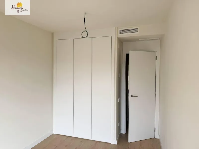 🏡 Таунхаус в аренду | Godella, урбанизация Campolivar