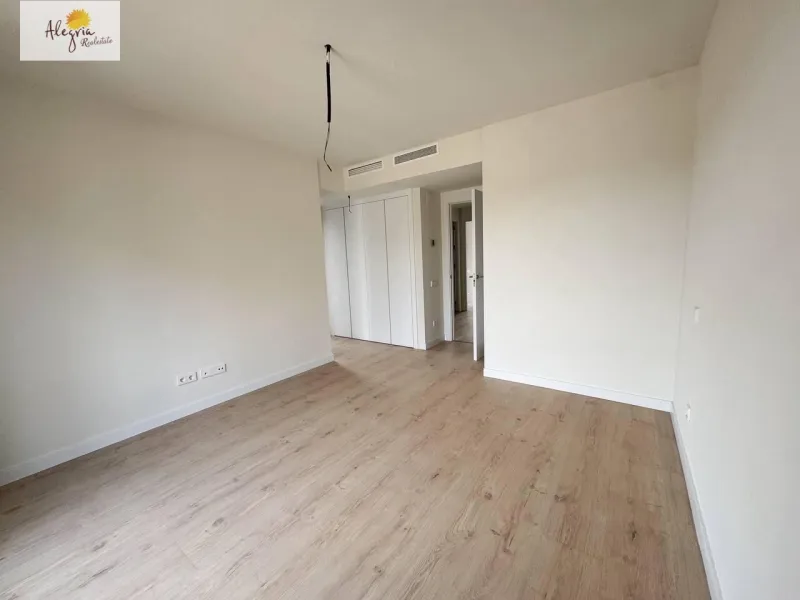 🏡 Таунхаус в аренду | Godella, урбанизация Campolivar