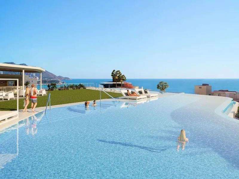🌅✨ Espectacular ático de lujo con solárium privado y vistas 360º al mar – Benidorm Poniente ✨🌅