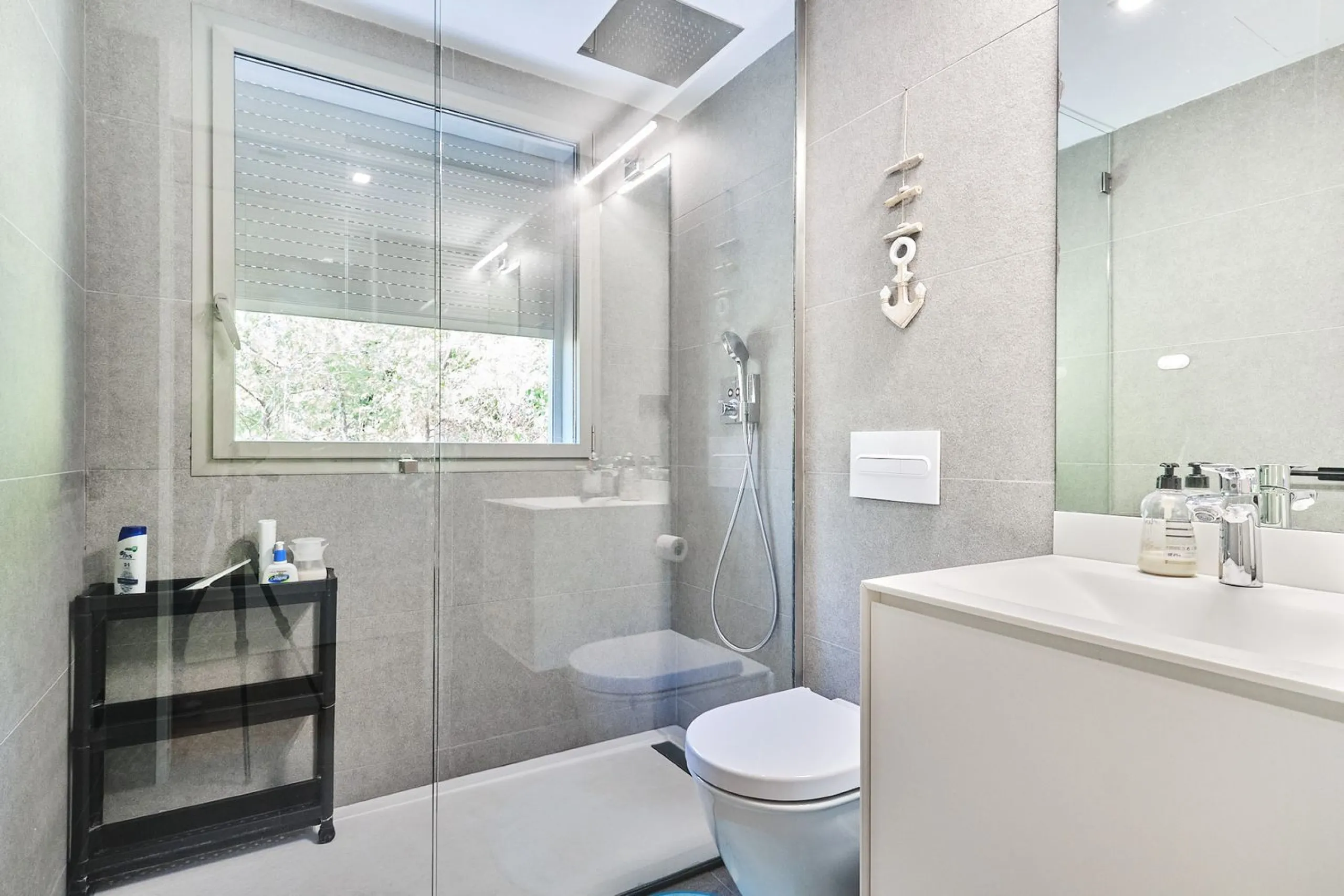 Luxury Villa with Terraces and Pool in Sarria, Barcelona