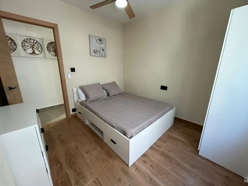 Precioso piso de 3 dormitorios totalmente reformado a 150 metros de la playa