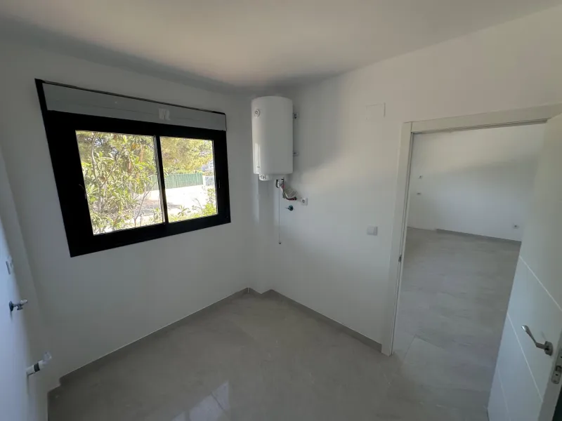 Impresionante Villa Nueva en Los Girasoles - ¡Tu Paraíso Espera por Ti!