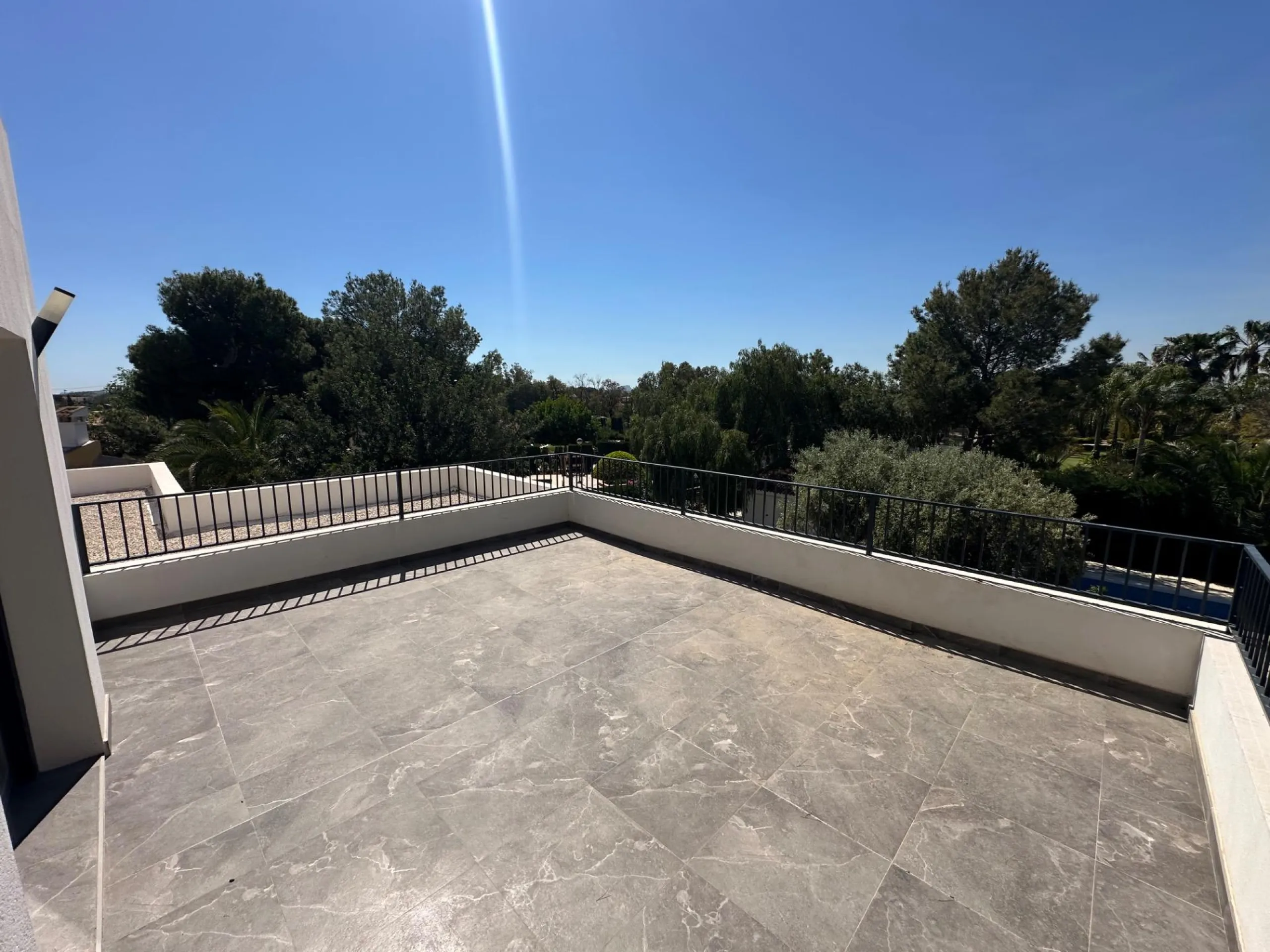 Impresionante Villa Nueva en Los Girasoles - ¡Tu Paraíso Espera por Ti!