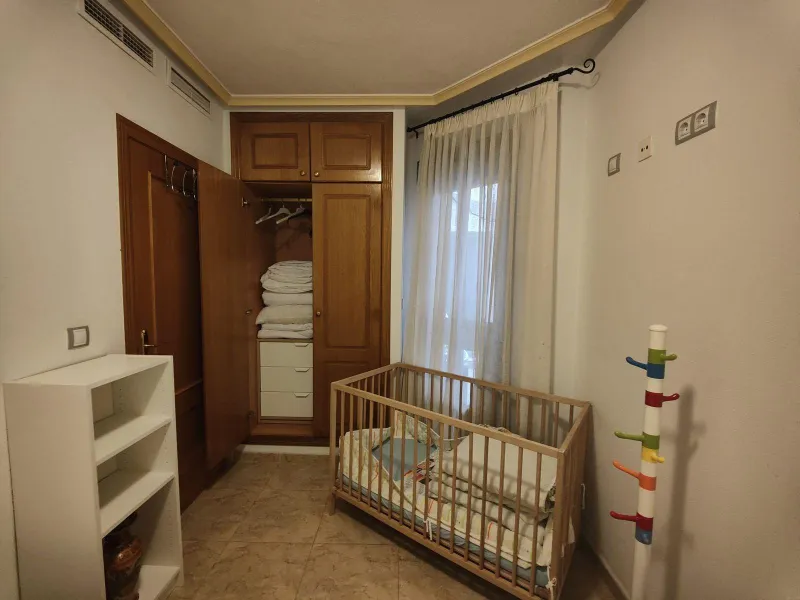 Apartamento Luminoso y Espacioso en La Mata, Torrevieja - ¡A solo 50 metros del Mar!