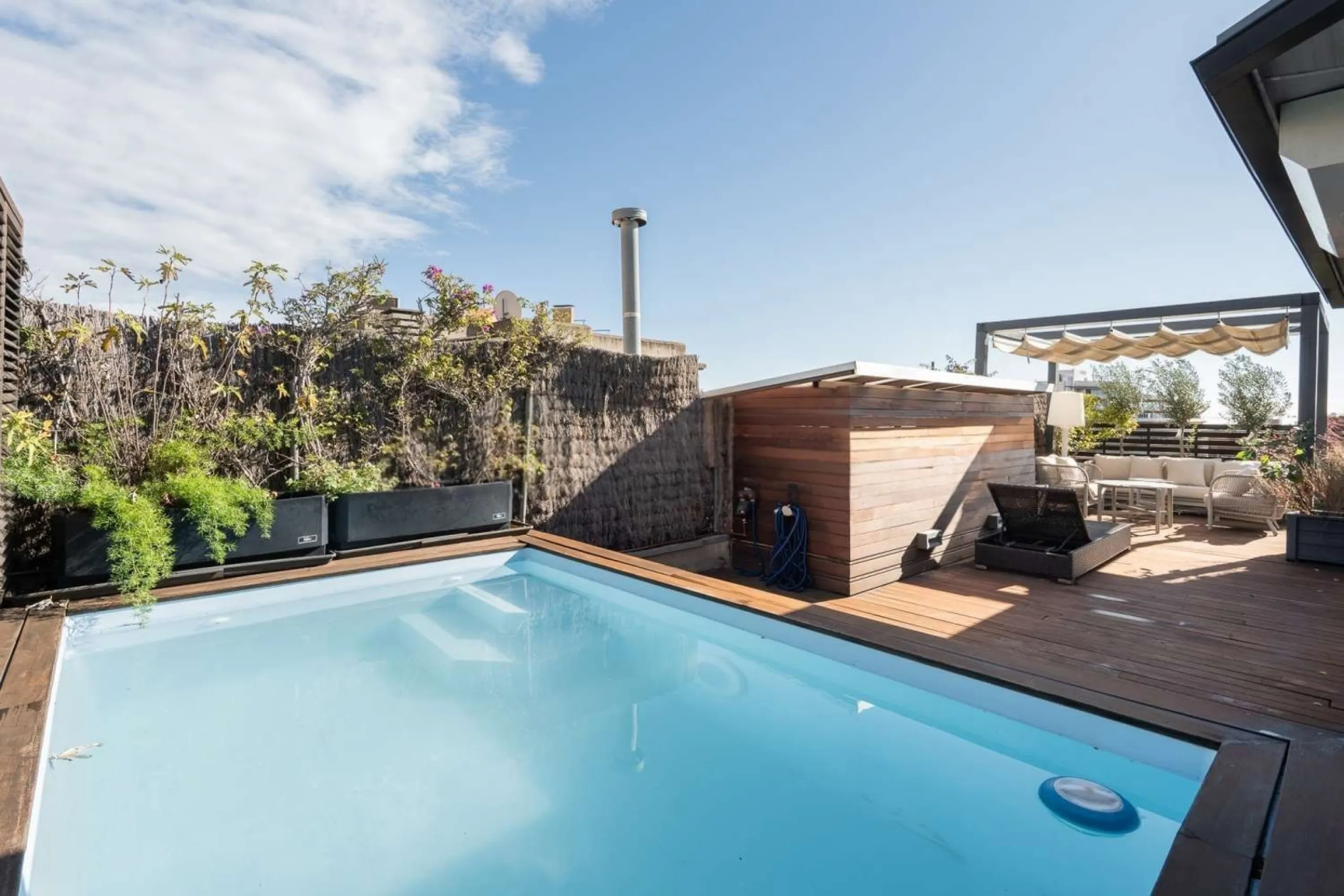 Ático dúplex con gran terraza y piscina privada en Sarria, Barcelona