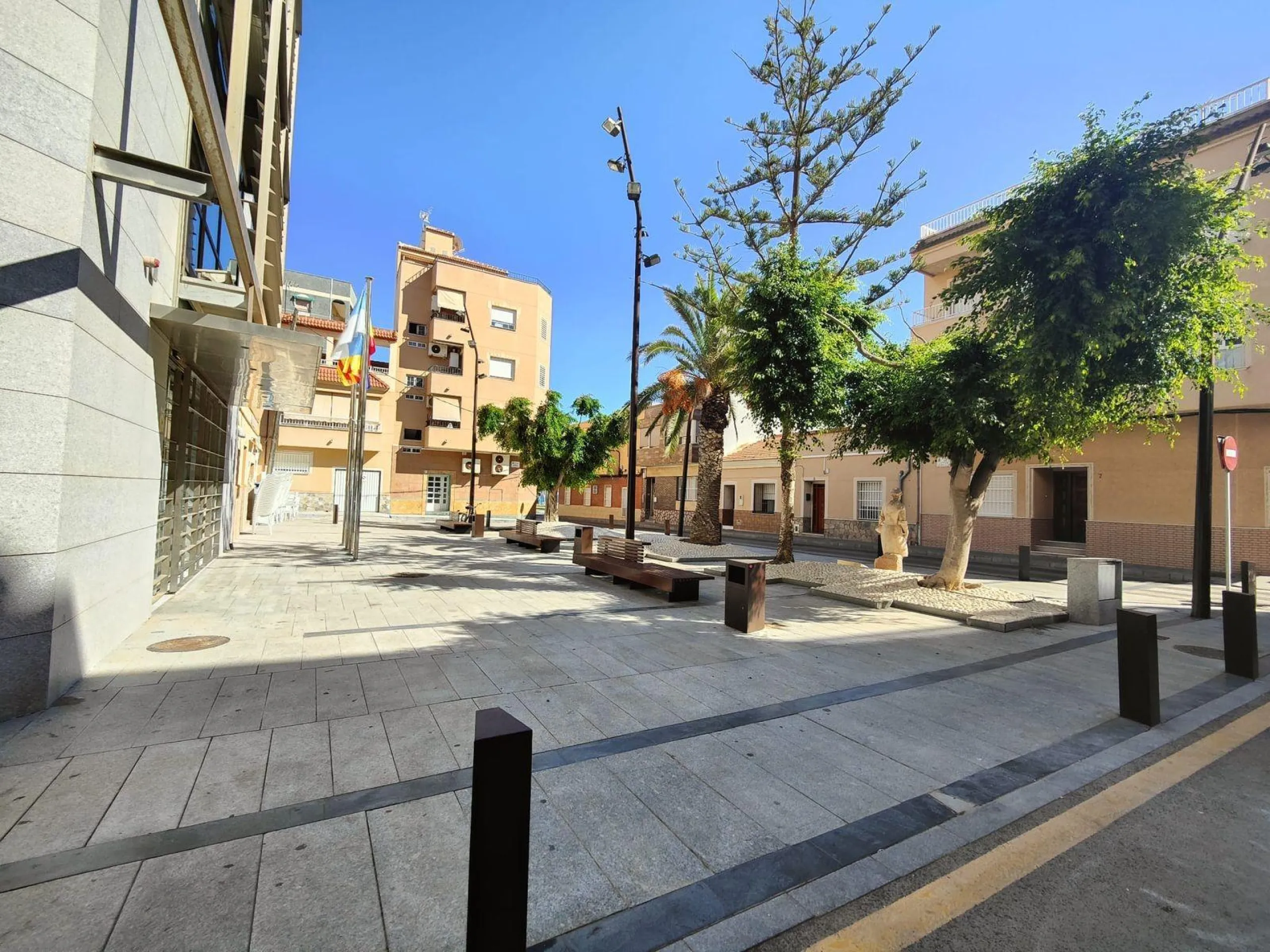Apartamento Luminoso y Espacioso en La Mata, Torrevieja - ¡A solo 50 metros del Mar!