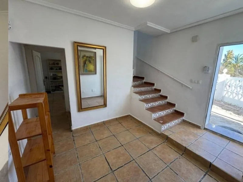 GRAN CHALET EN LOS CAMPOS DE GRANJA DE ROCAMORA, 10 HAB, 4 BAÑOS