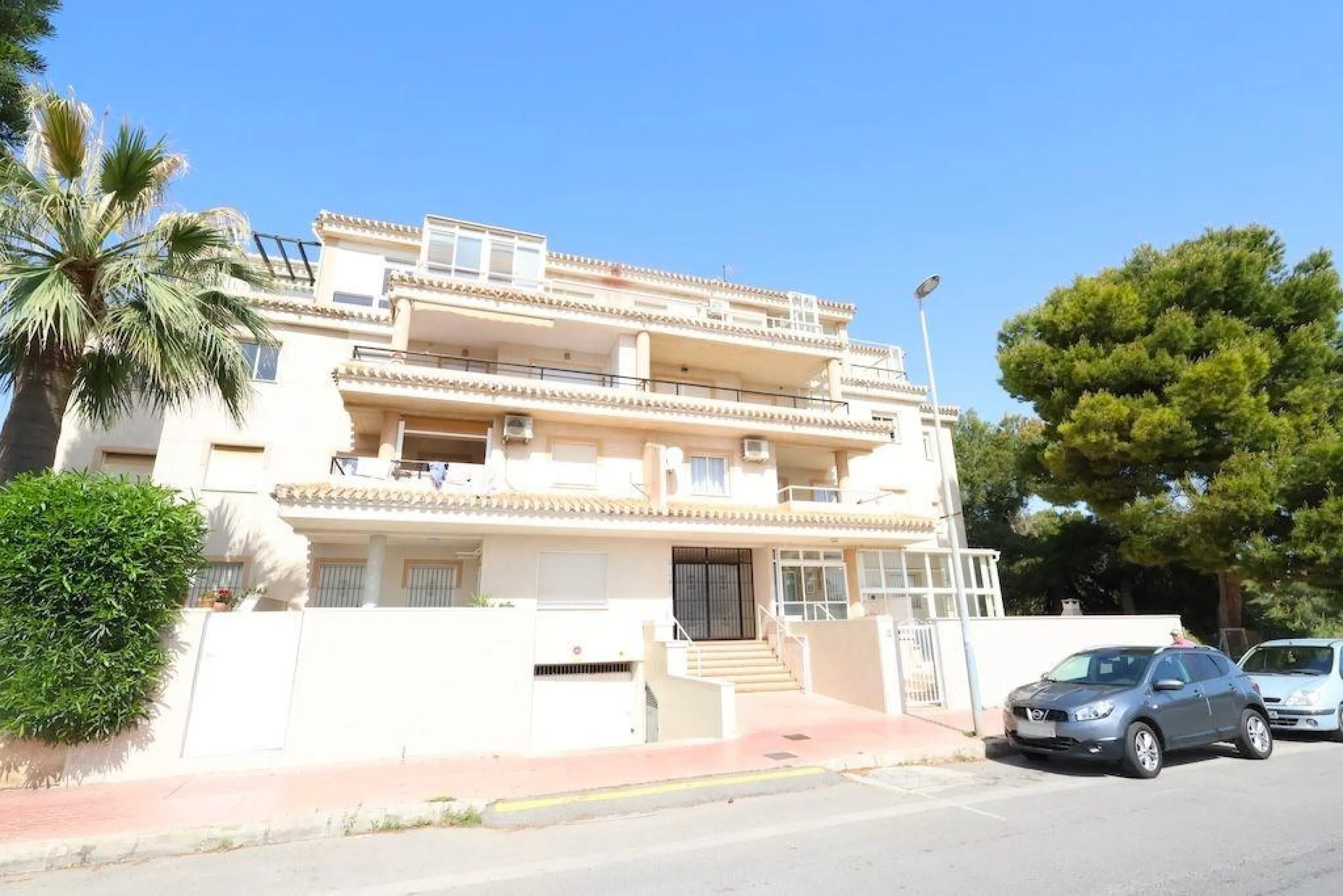 Flat 10 minutes from the sea in Playa Flamenca