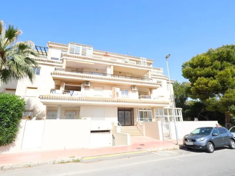 Flat 10 minutes from the sea in Playa Flamenca