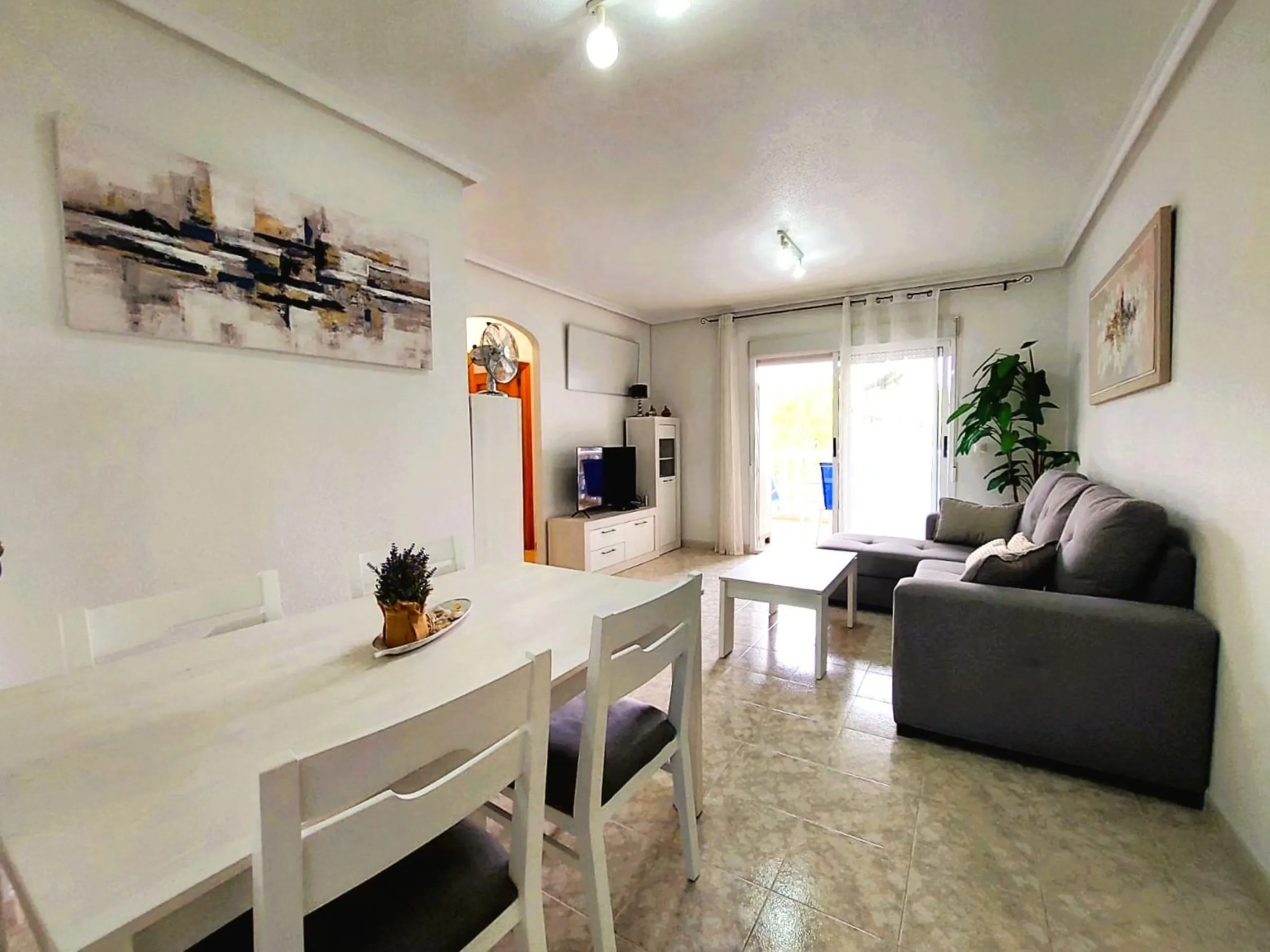 Flat 10 minutes from the sea in Playa Flamenca