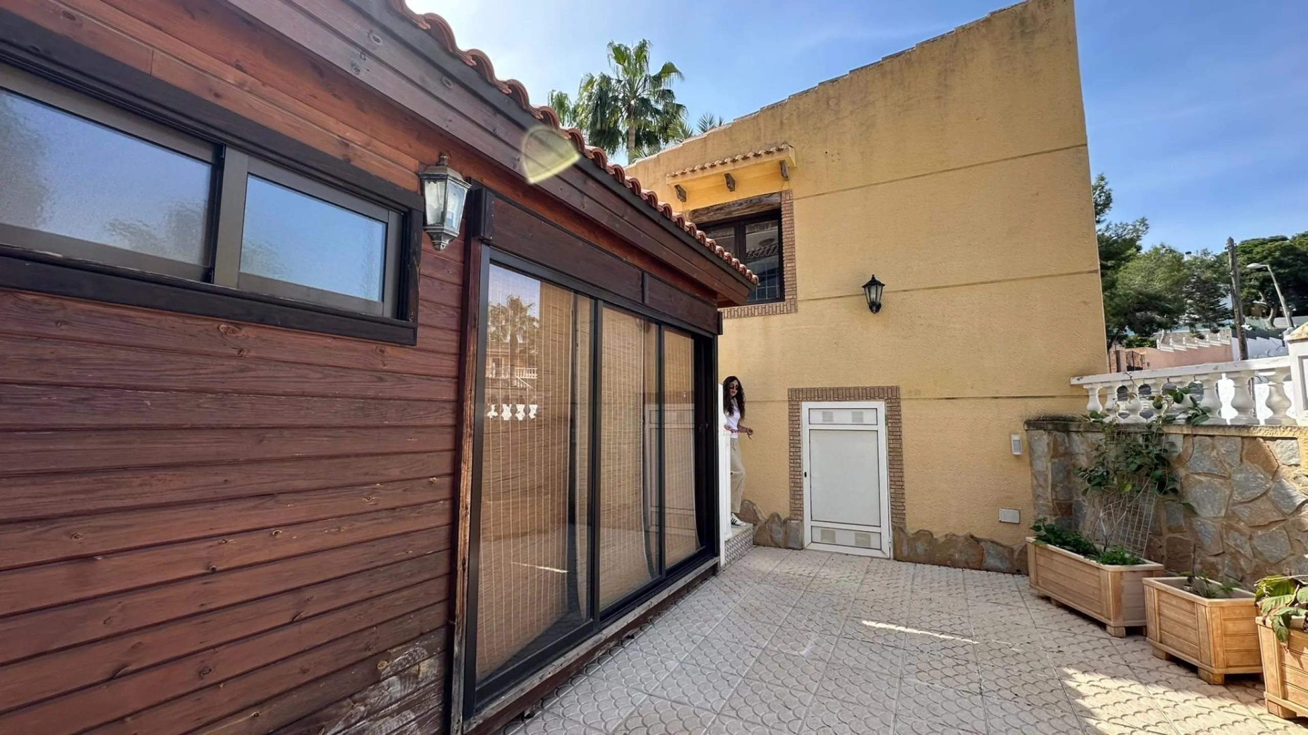 LUXURY DETACHED VILLA WITH PRIVATE POOL IN LOS BALCONES — LARGE PLOT & FULL PRIVACY