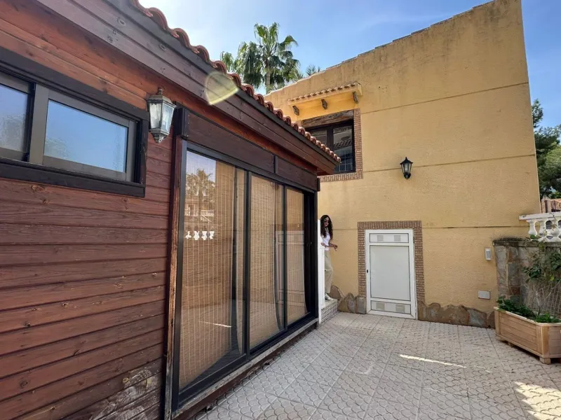 LUXURY DETACHED VILLA WITH PRIVATE POOL IN LOS BALCONES — LARGE PLOT & FULL PRIVACY