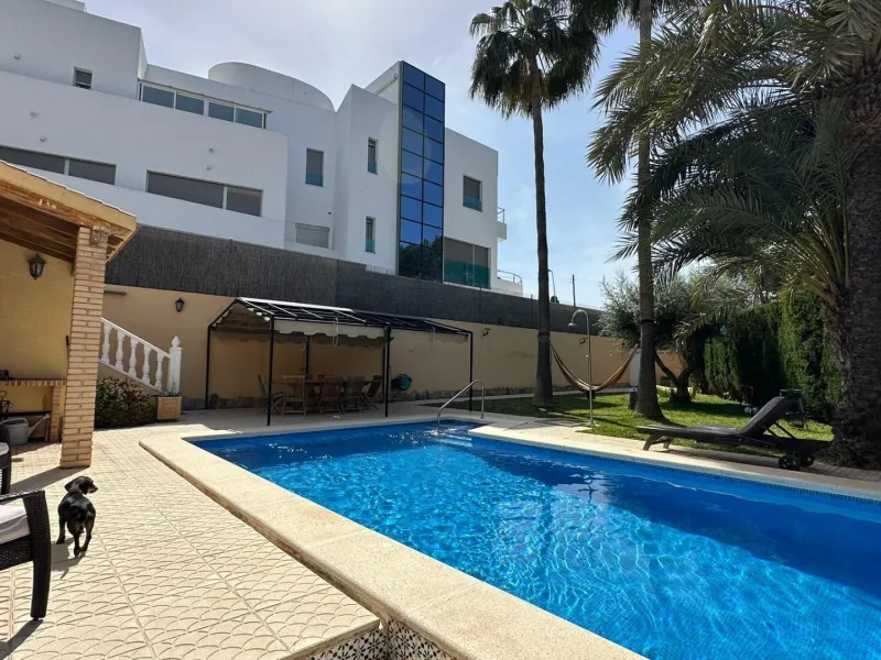 LUXURY DETACHED VILLA WITH PRIVATE POOL IN LOS BALCONES — LARGE PLOT & FULL PRIVACY
