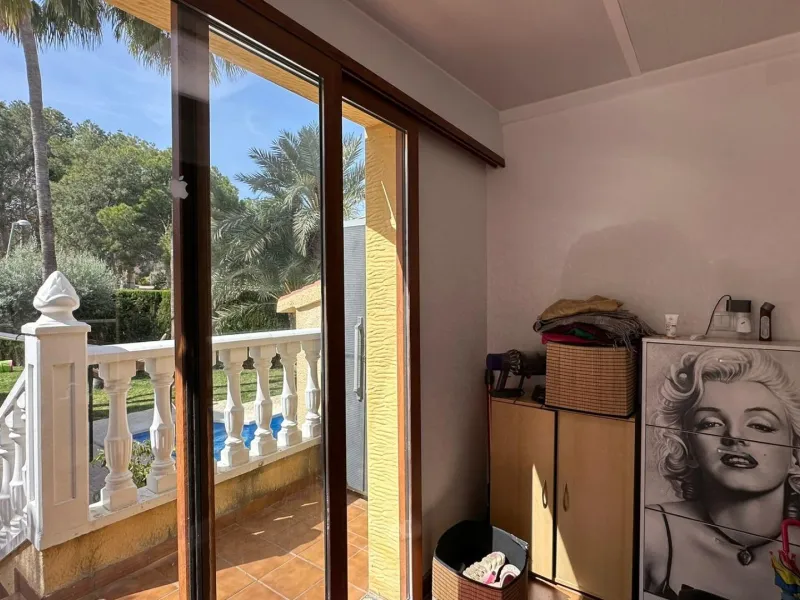LUXURY DETACHED VILLA WITH PRIVATE POOL IN LOS BALCONES — LARGE PLOT & FULL PRIVACY