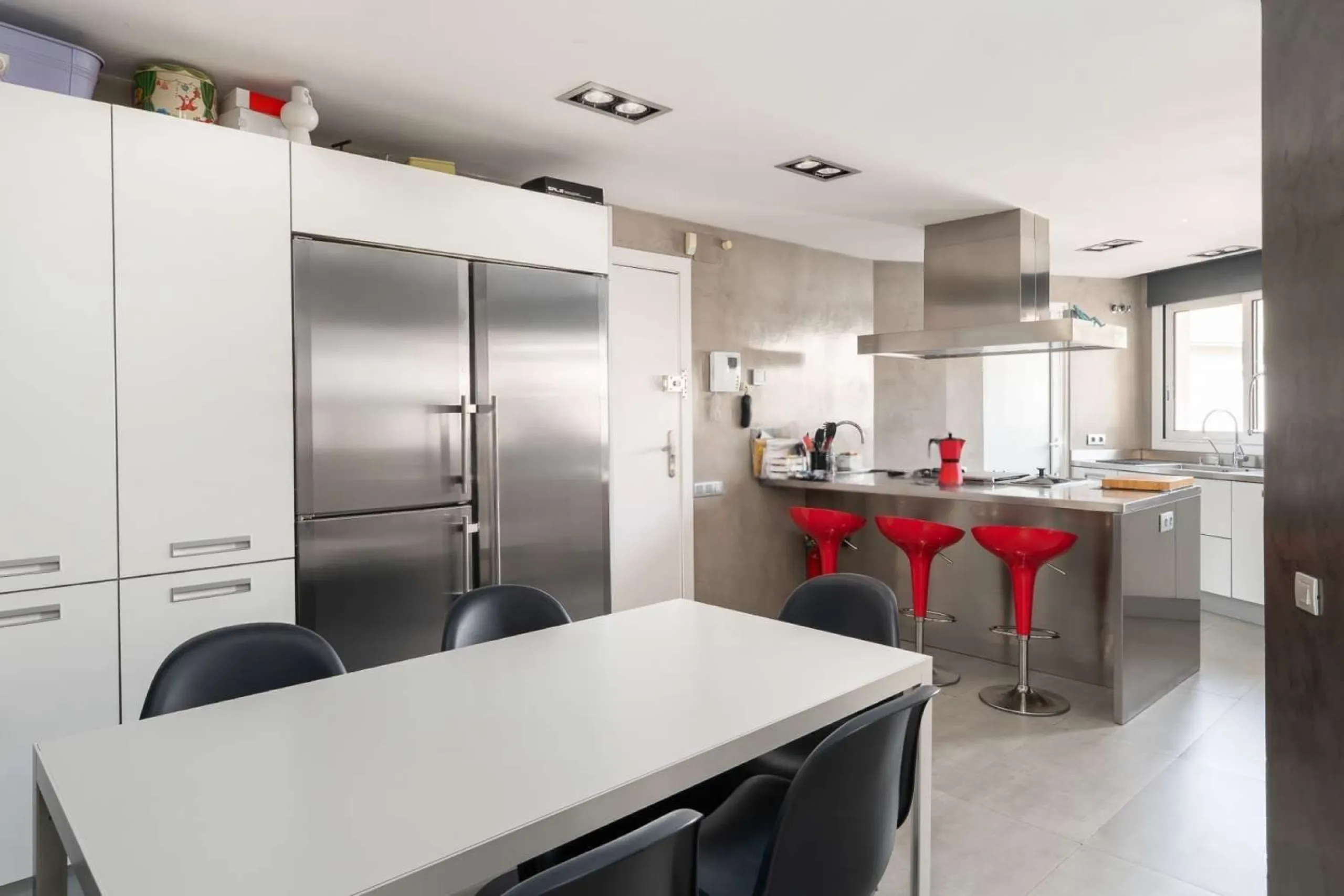 Ático dúplex con gran terraza y piscina privada en Sarria, Barcelona