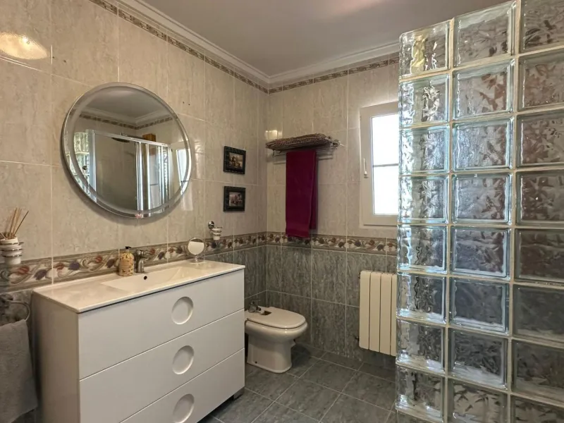 LUXURY DETACHED VILLA WITH PRIVATE POOL IN LOS BALCONES — LARGE PLOT & FULL PRIVACY